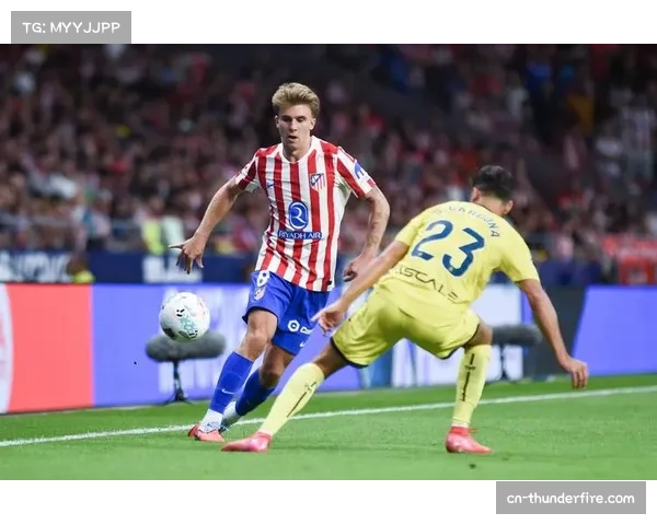 比利亚雷亚尔四四二阵型:科梅萨尼亚右路传中精度决定进攻质量 比利亚雷亚尔四四二阵型:科梅萨尼亚右路传中精度决定进攻质量